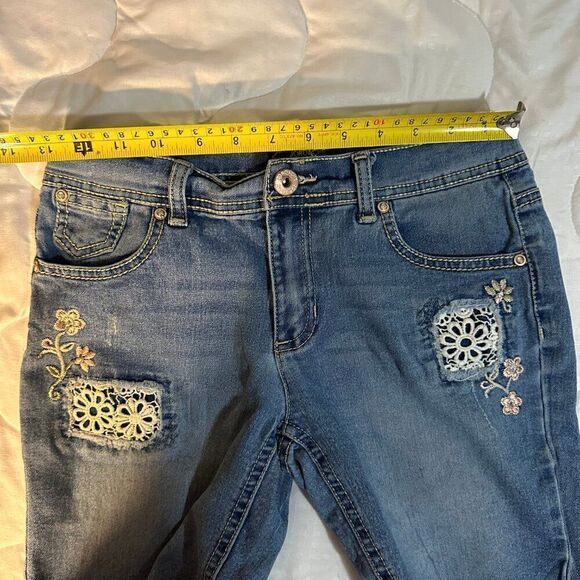 Jordache Size 13 Junior Patchwork - Picture 3 of 8